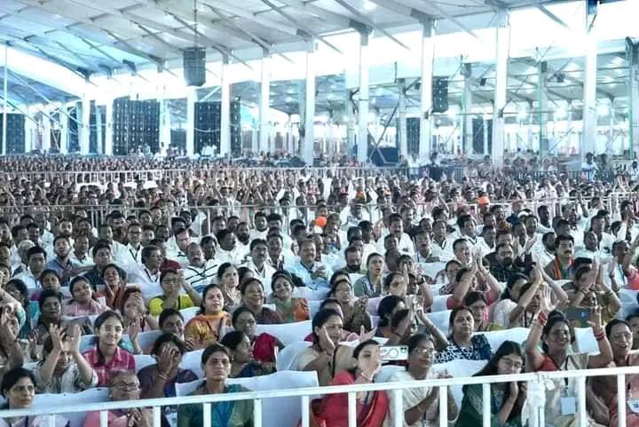 माननीय पंतप्रधान श्री नरेंद्र मोदी यांनी यवतमाळ येथून राष्ट्राला संबोधीत केले.